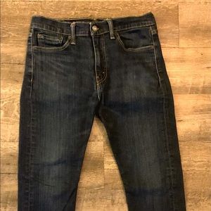 Levi’s 510 Skinny fit dark wash